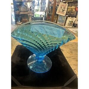 VTG Cambridge  Glass Co. Fan Vase Swirl Optic Blue